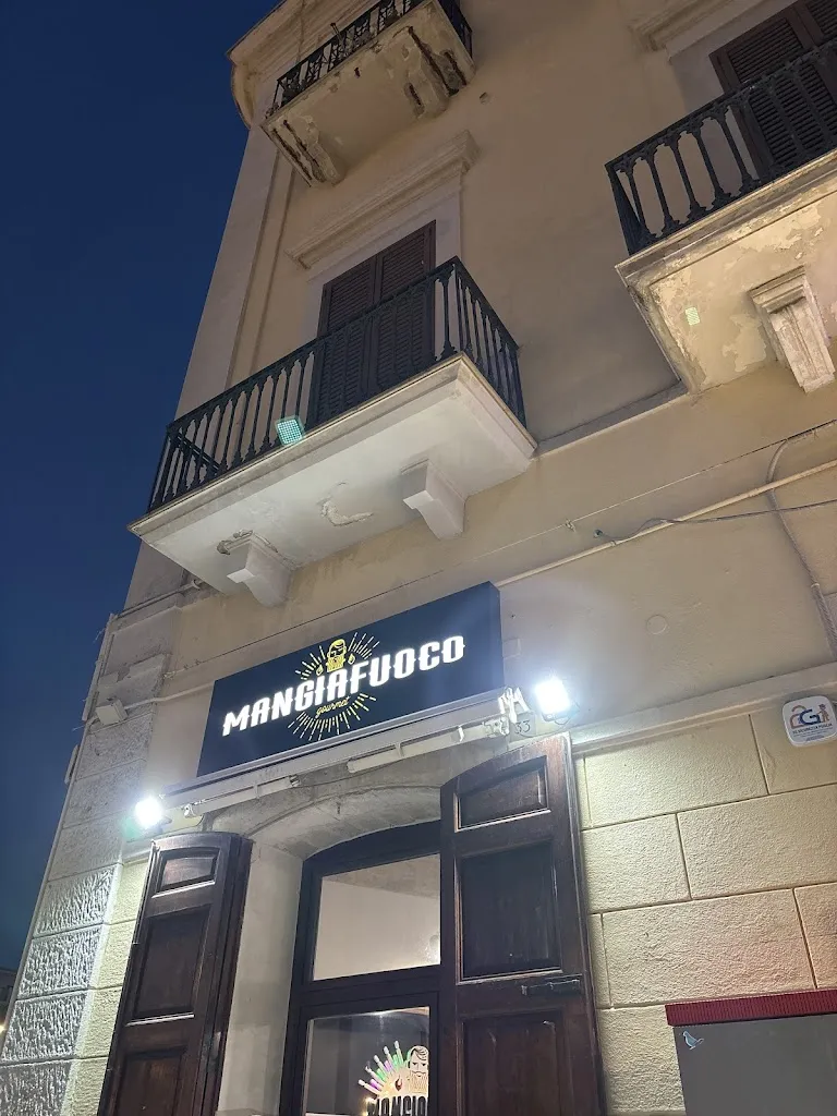 Federico Napoli_Mangiafuoco_Mola di Bari_review