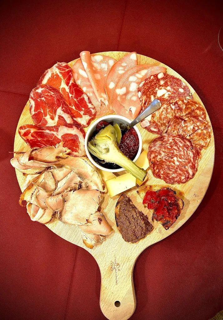 L' Imperfetto Ristorante Pizzeria_Montemurlo_slider_image_2