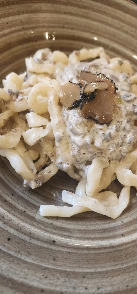 Jonathan Jayasinha_La Bottega del Vino Food&Drinks_Montepulciano_review