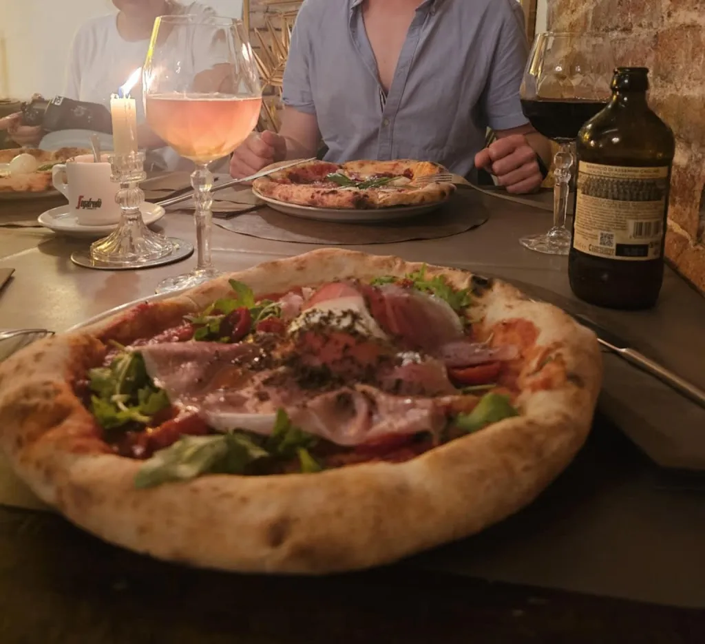 Dominik Bongowski_RE AL QUADRATO MONTEPULCIANO Impasti Speciali e Pizze di Ricerca anche Gluten Free_Montepulciano_recensione