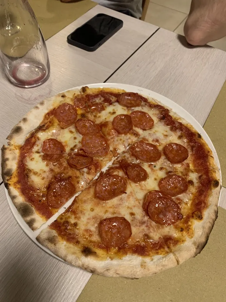 Nir L_Ristorante Pizzeria Da Renato Montepulciano_Montepulciano Stazione_review