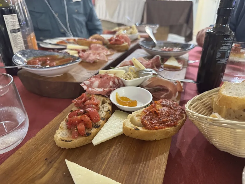 Rex Michael_Hotel Grifo Montepulciano_Montepulciano Stazione_review