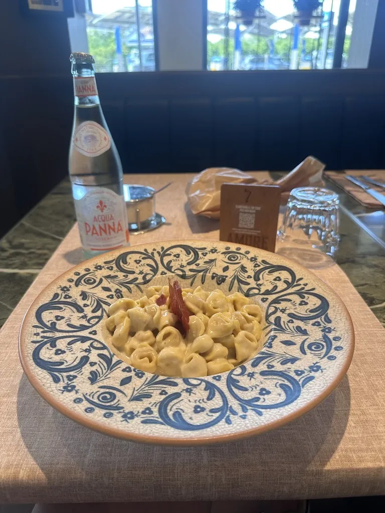 AMORE Do Eat Better - Autogrill Montepulciano Est_Montepulciano Stazione_slider_image_3