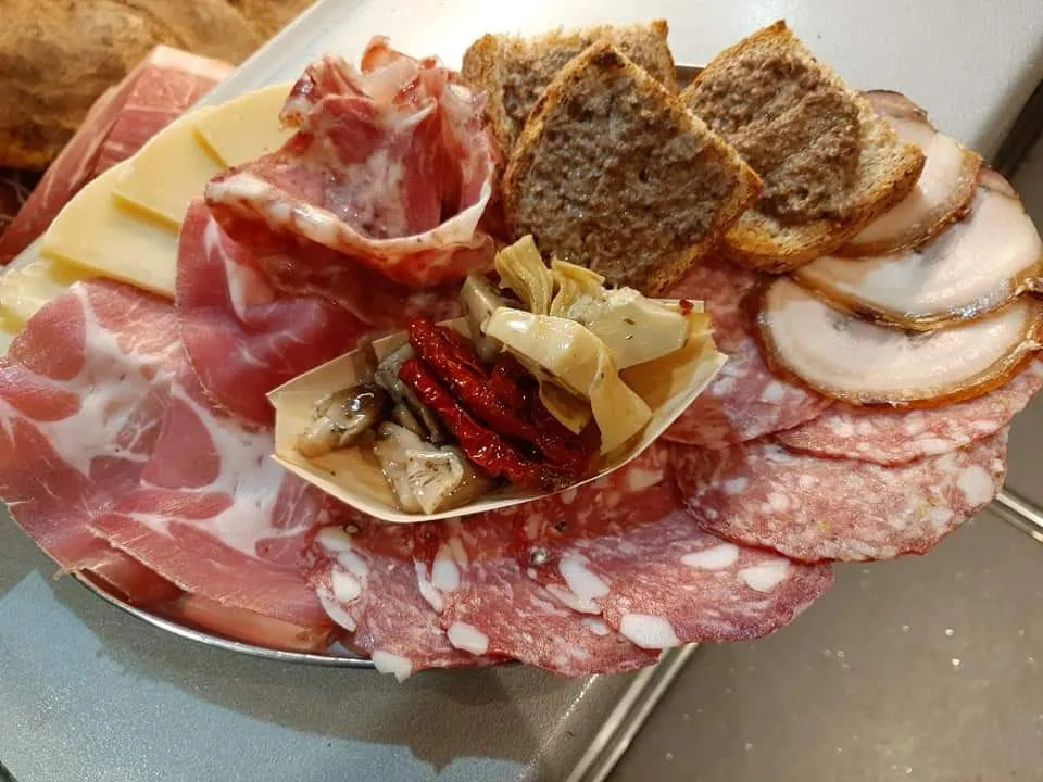 Menu_Al Casone Terzo Girone_Montescudaio_immagine_7