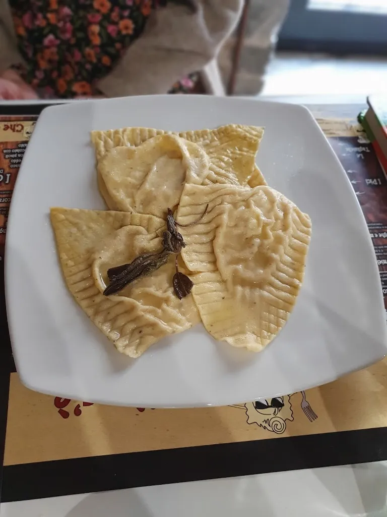 David Castaneda_Che c'è c'è_Monterotondo Marittimo_review