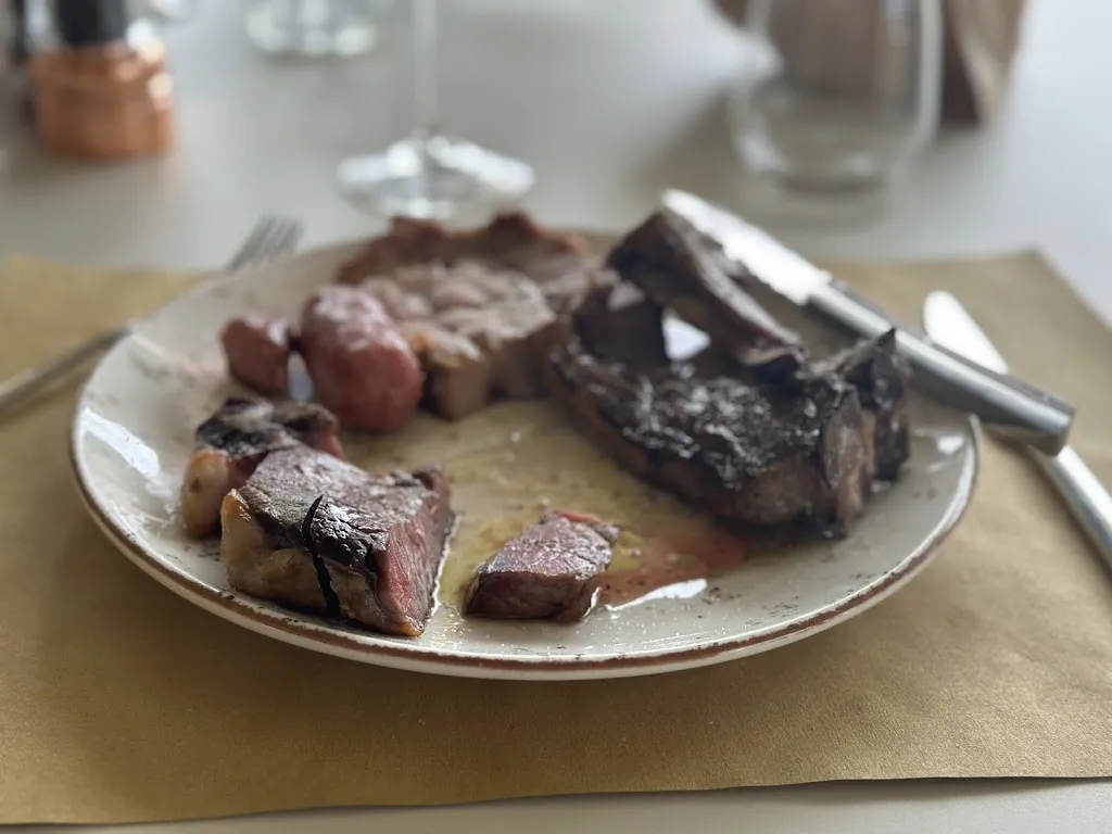 Ian Bunch_La dama nella vigna_Monteriggioni_review