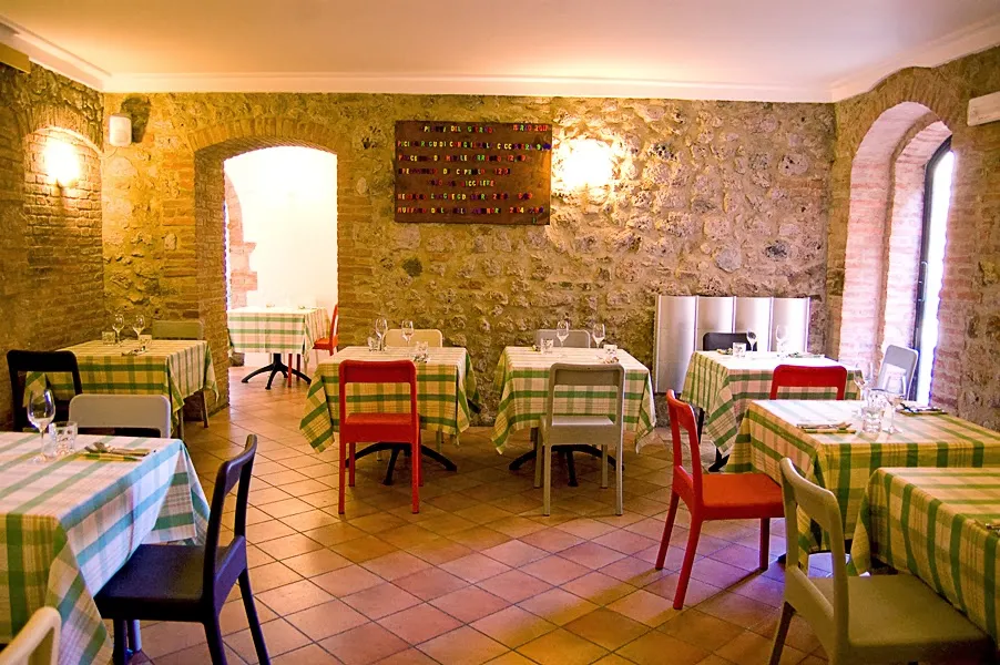 Futura Osteria di Abbadia Isola_Monteriggioni_slider_image_1