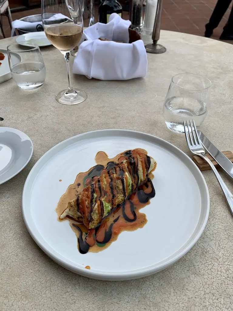 Ashleigh Dueker_La Bianca - Borgo San Luigi Restaurant_Monteriggioni_review