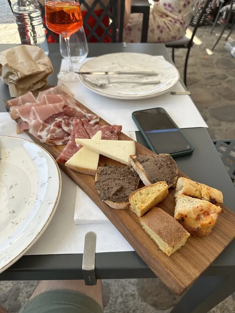 Razvan Vasile_Ristorante Piazza Roma Monteriggioni_Monteriggioni_recensione