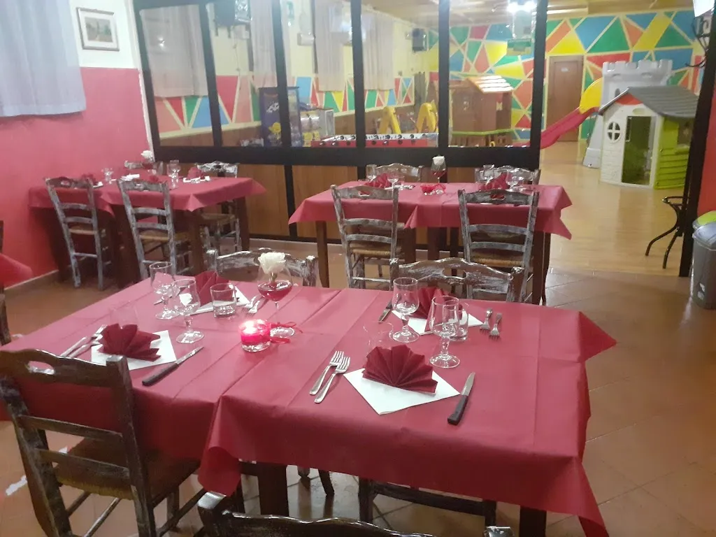 Pizzeria Ristorante Il Mondo Degli Gnomi restaurant in Montespertoli