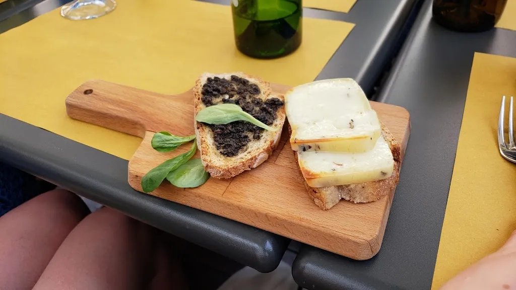 Erik U_I'Licchio_Montespertoli_review