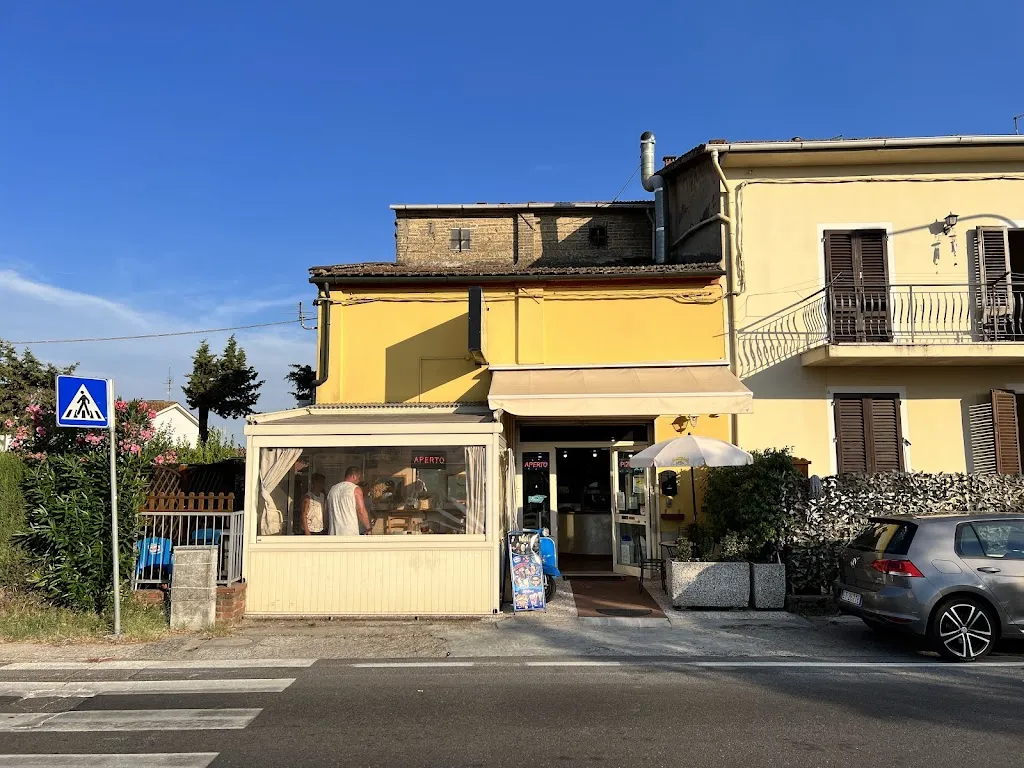 Antoon D_Pizzalvolo_Montopoli_review