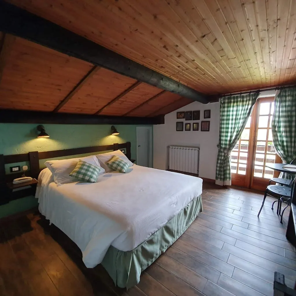 Locanda Il Rustichello_Mulazzo_slider_image_2