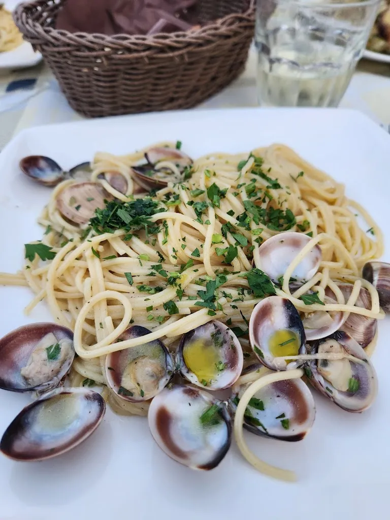 Il galeone friggitoria braceria ristorante_Mola di Bari_slider_image_3