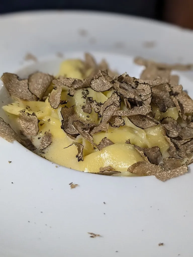 Μαρία Κυργιαζόγλου_Le Mura del Cassero_Montevarchi_review