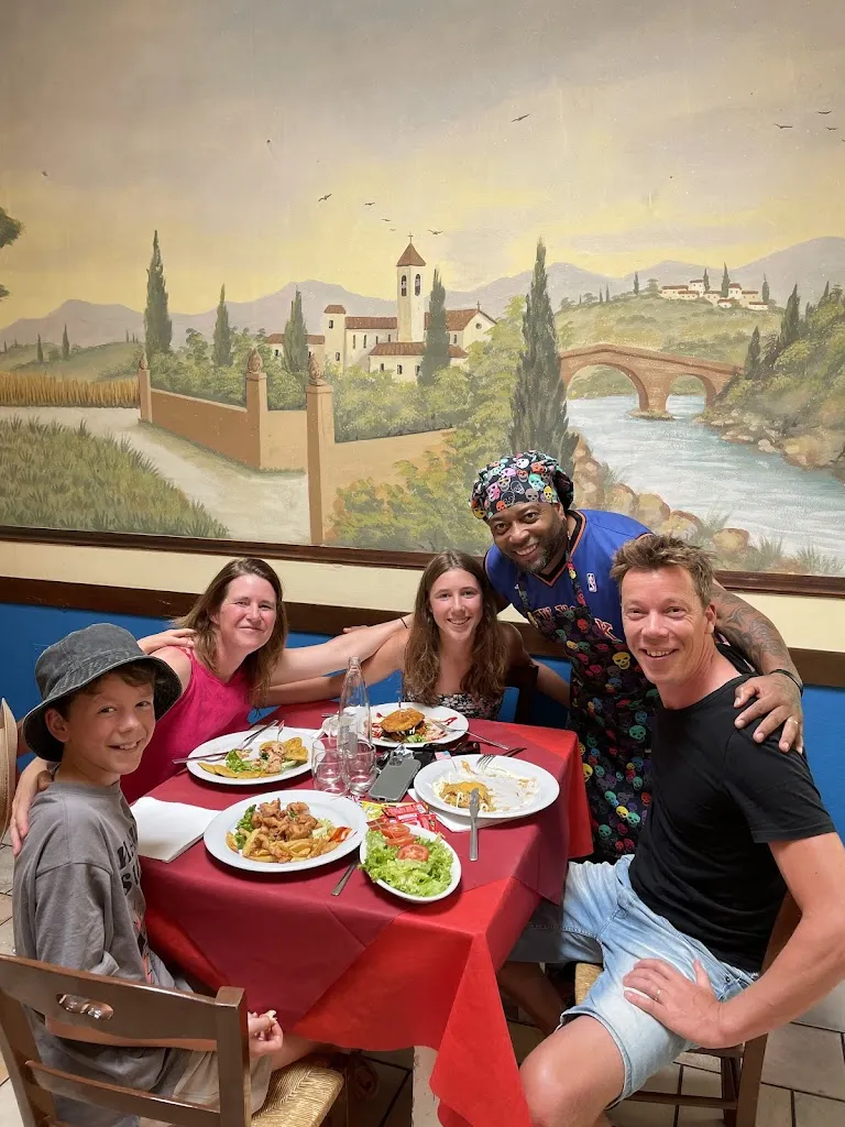 Tonke_Restaurante La Familia_Montevarchi_review