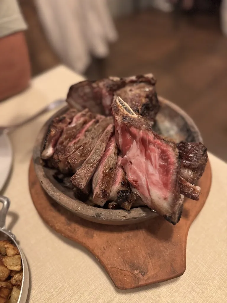 Marina Novatskaia_Il Panigaccio_Montignoso_review