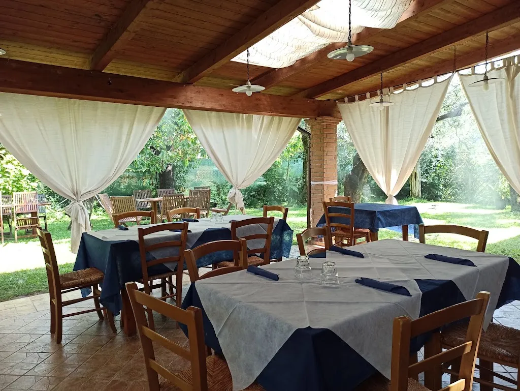 la ca Nejuliveto restaurant in Montignoso