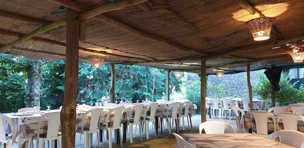 Bar Trattoria La Capanna restaurant in Montignoso