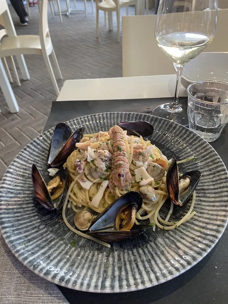 Francesca_Ristorante Mangeria Amici dell'Universo_Montignoso_review
