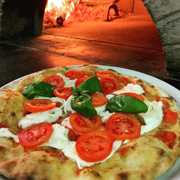 Pizzeria Ristorante l'Angela_Montignoso_slider_image_3