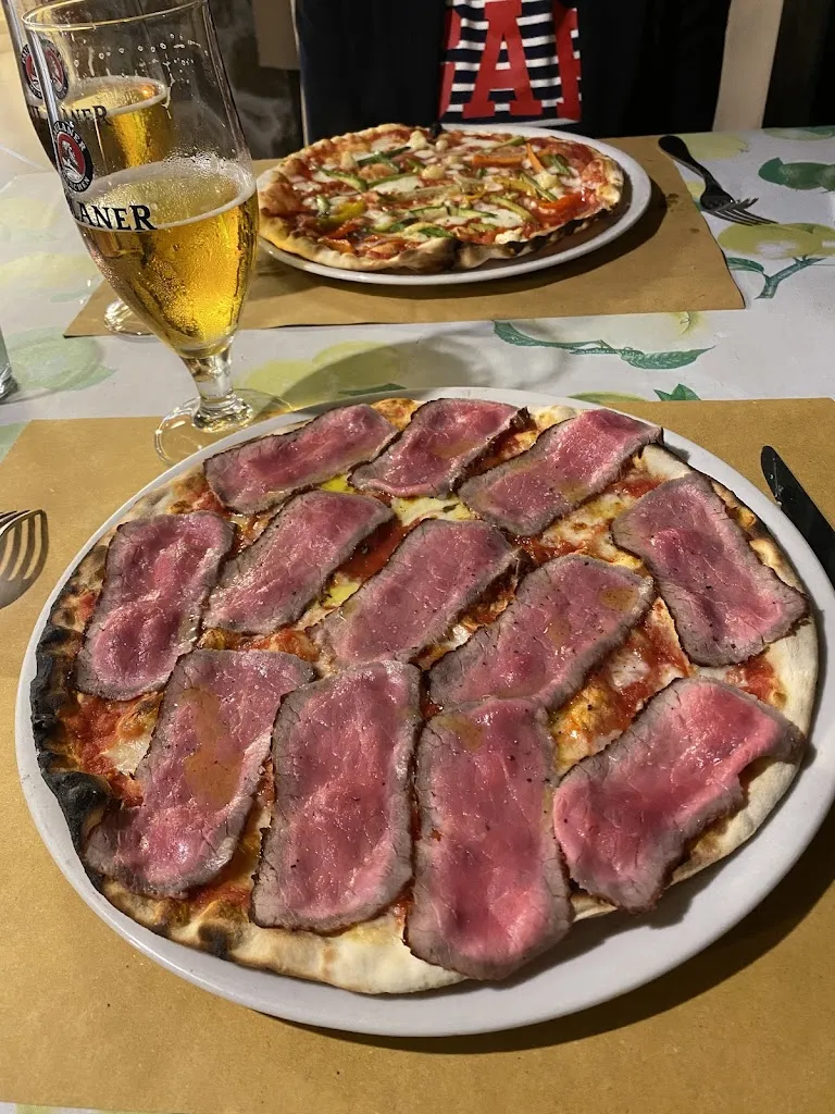 Salva E._La Grotta Verde_Montignoso_review