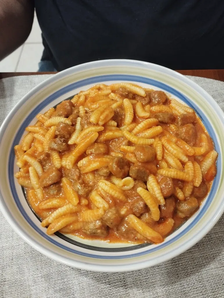 Manon Helledoorn_Colli Toscani Bistròt_Orciano Pisano_review