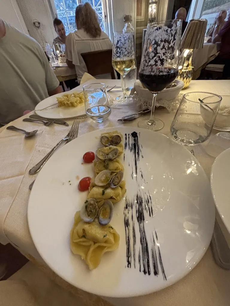 Alora Trask_Bacciomeo_Palaia_review