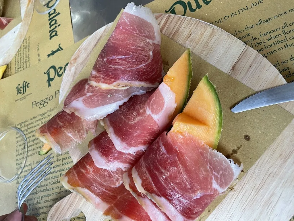 moponi lapani_Peggio Palaia Pub_Palaia_review