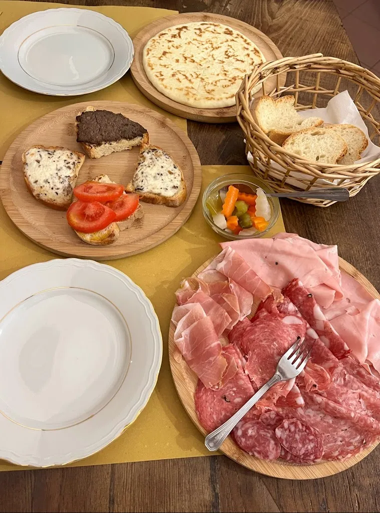 Jelena de Jong_Pizzicheria Pane e Vino_Palazzuolo sul Senio_review