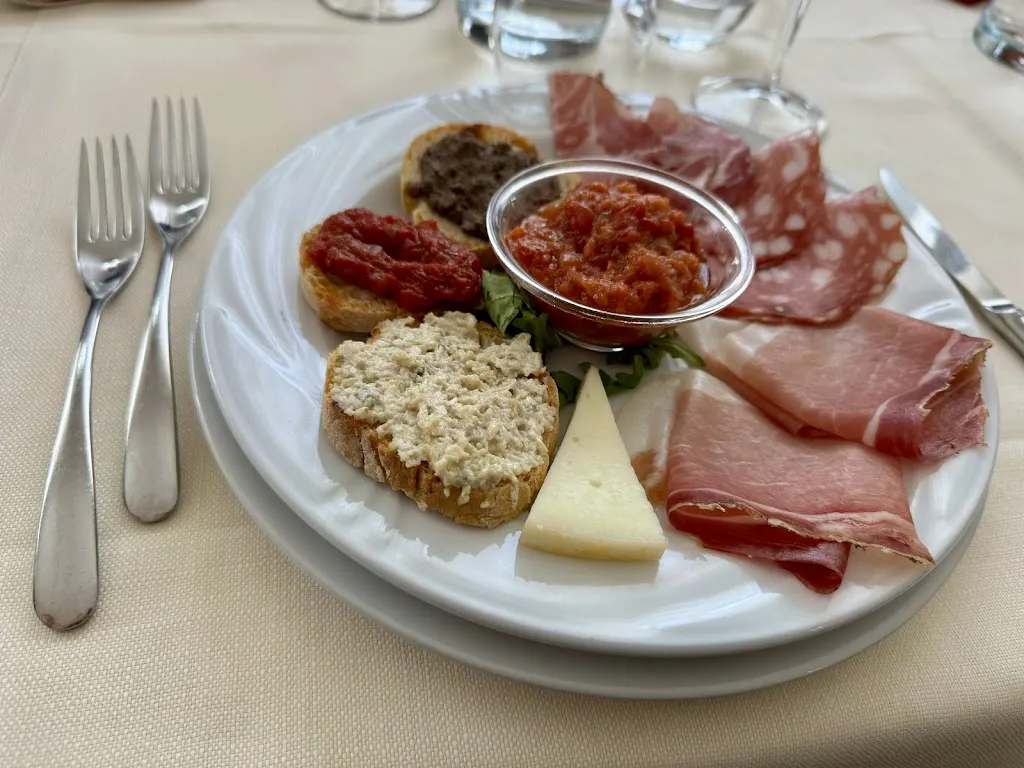 Menu_Ristorante Le Cantine_Pergine Valdarno_immagine_4