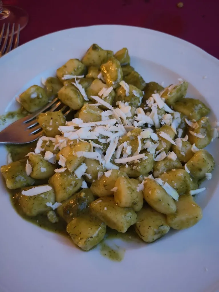 Amy Trenberth_La Collina_Pescaglia_review