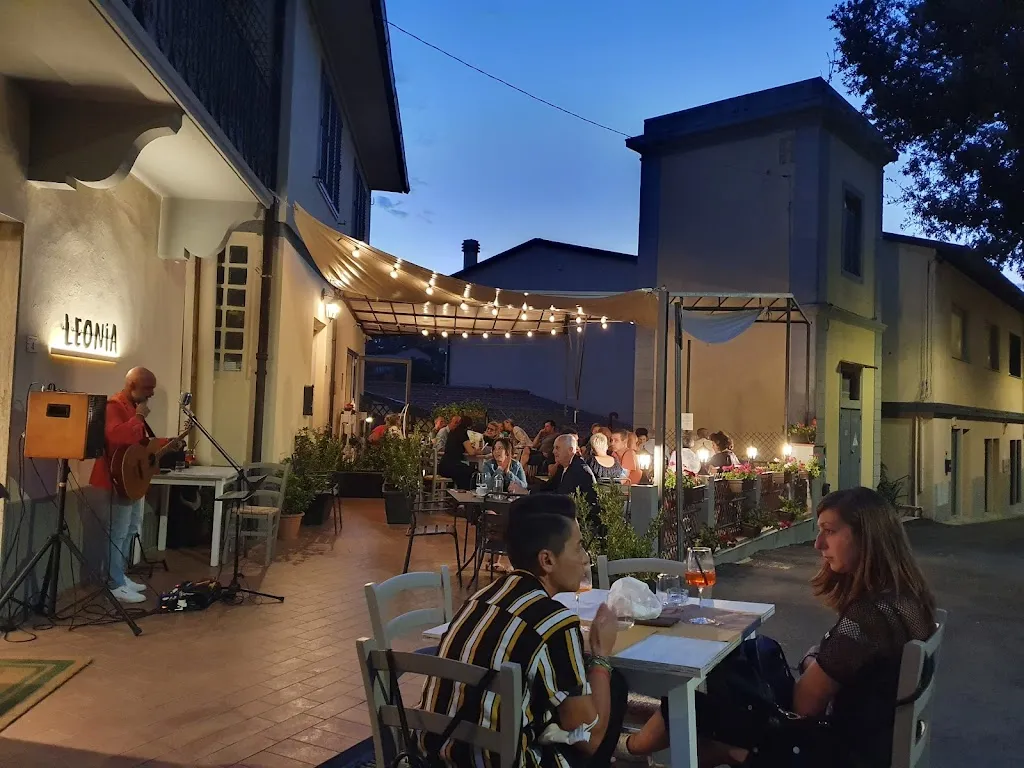 Leonia bistrot restaurant in Pelago