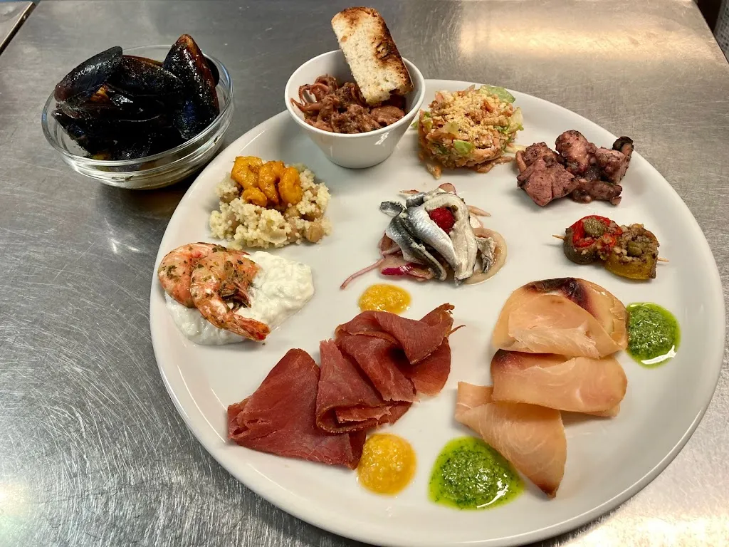 Osteria della Rinascita_Pelago_slider_image_2