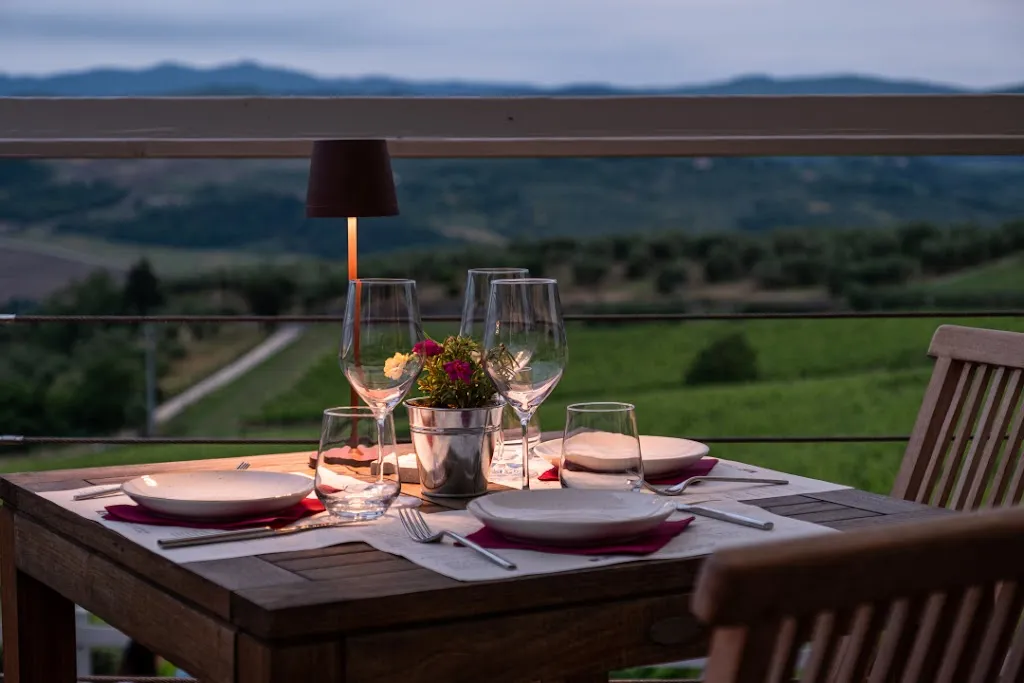 Enoteca Il Quartino di Marchesi Frescobaldi_Pelago_slider_image_1