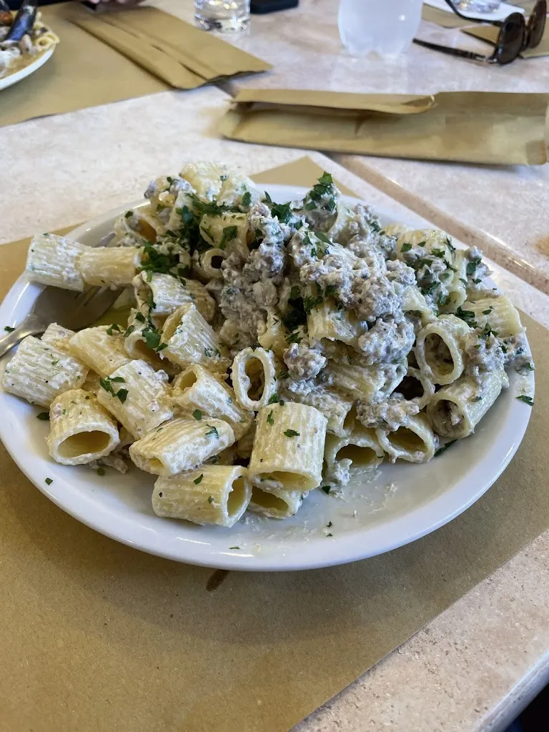 Primi Piatti restaurant in Pelago