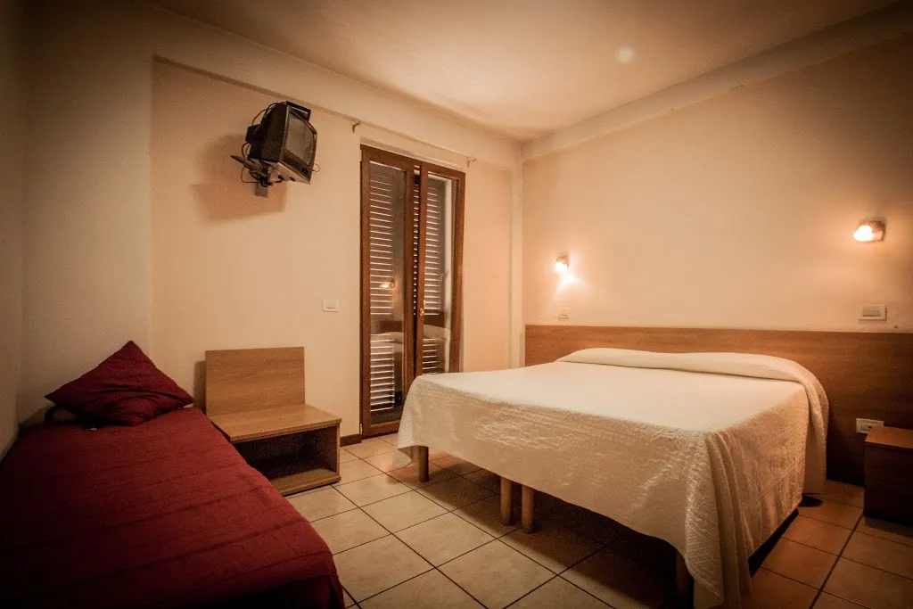 Hotel Ristorante Bar Bertolini_Piazza al Serchio-San Michele_slider_image_2