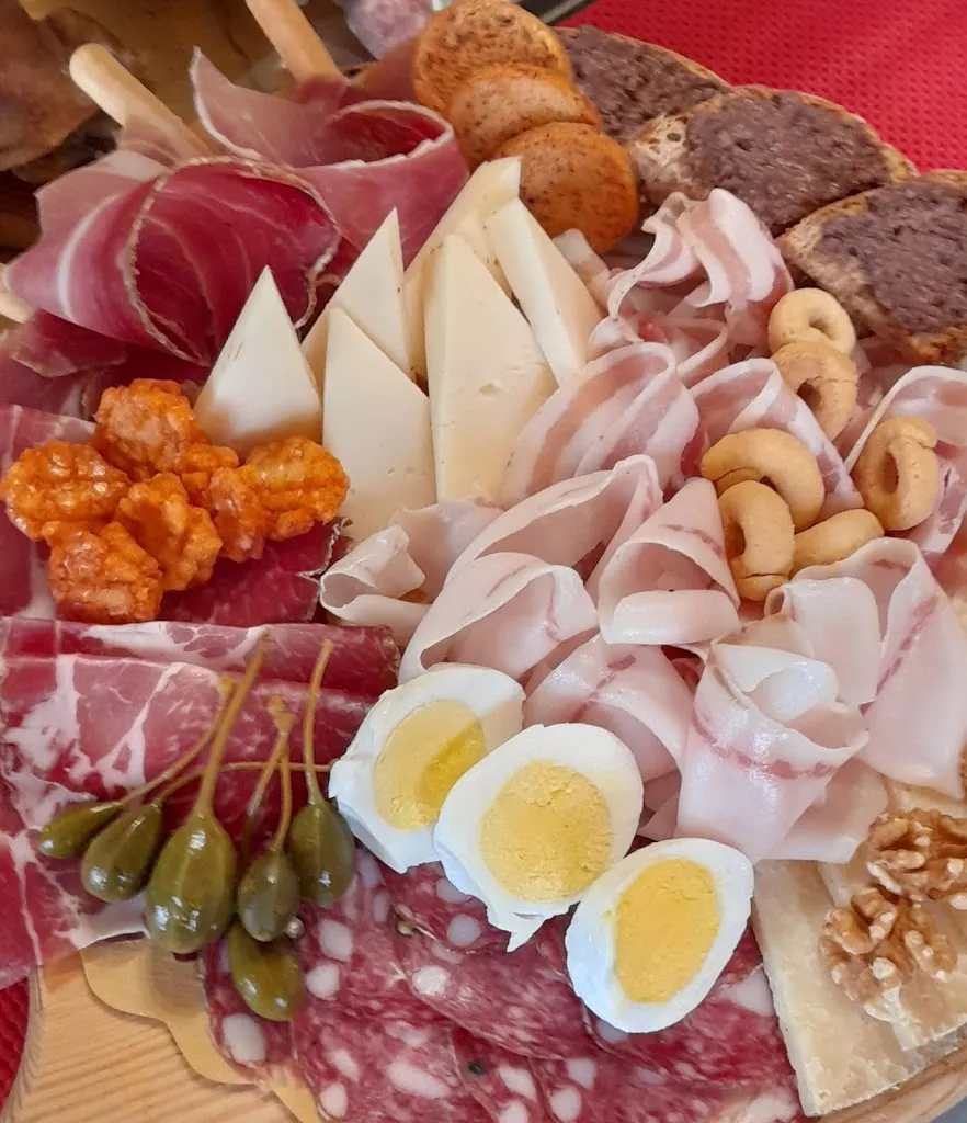 La Dispensa & Rewind_Piazza al Serchio-San Michele_slider_image_3