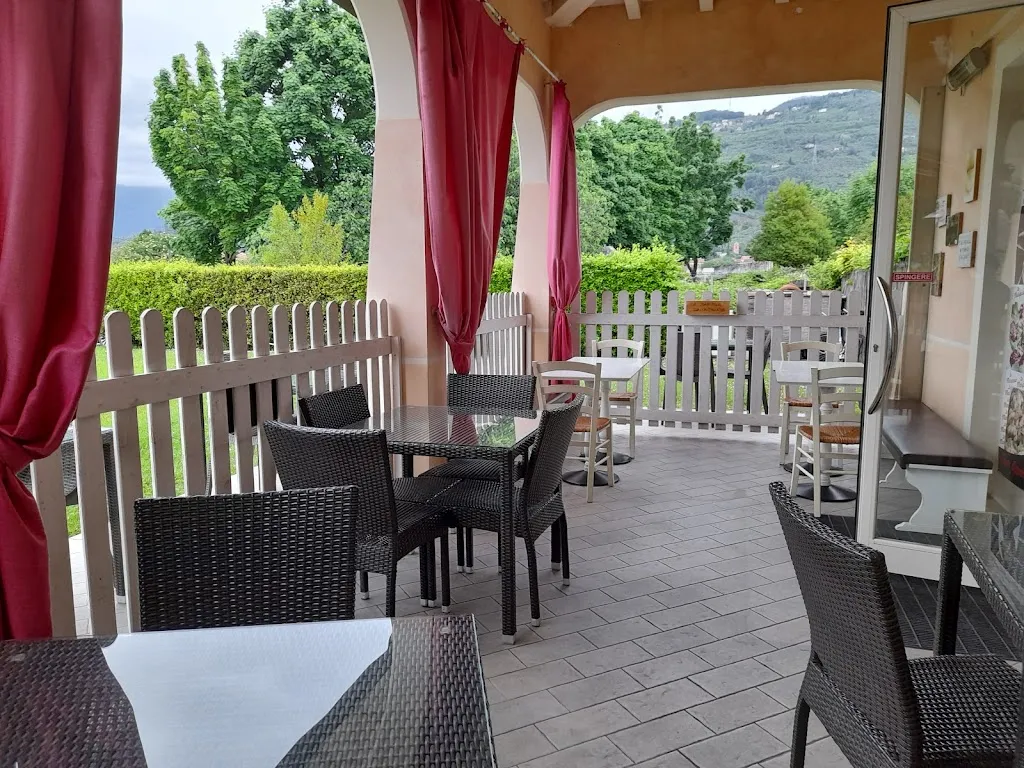 Grastronomia ristorante La Mariposa restaurant in Pietrasanta