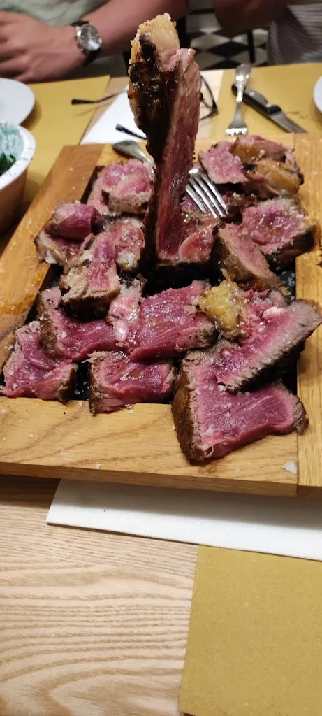 Erwin Frazer_Bulleri Macelleria & Bistrot_Peccioli_review