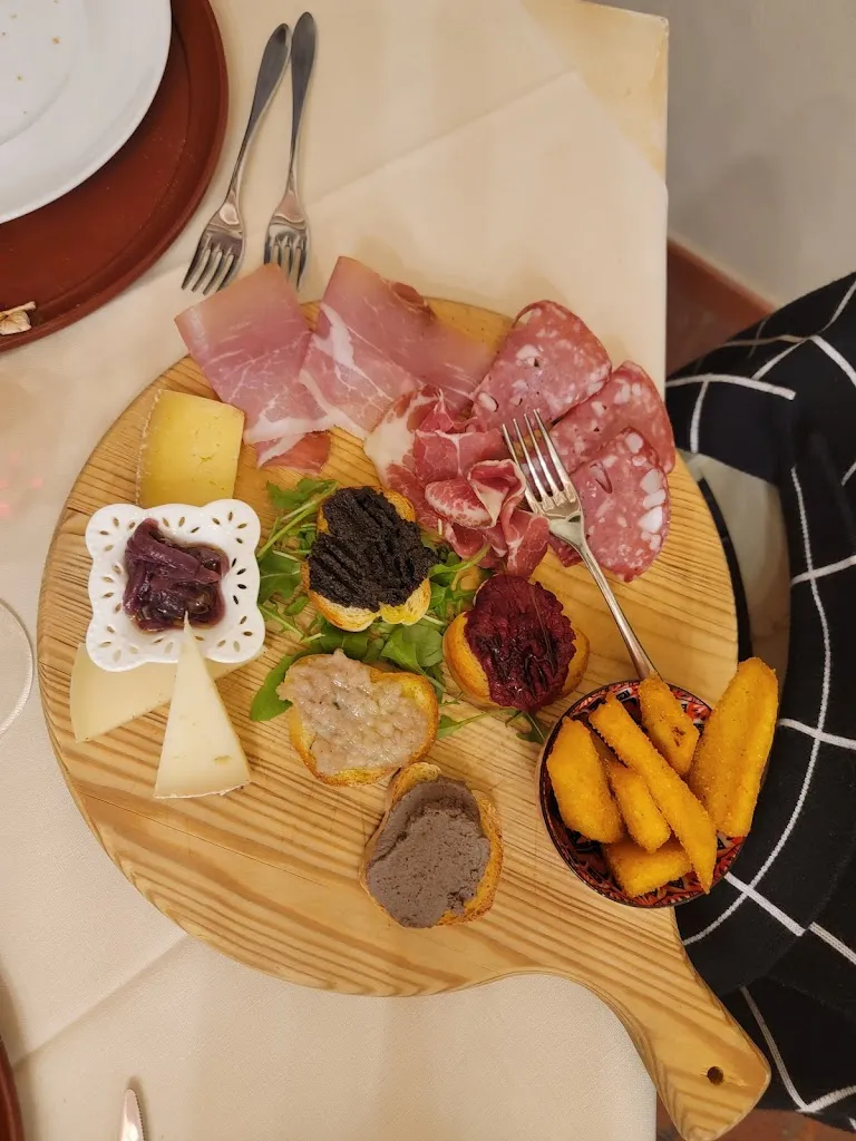 William Mackey_Ristorante L'antico Molino_Peccioli_review