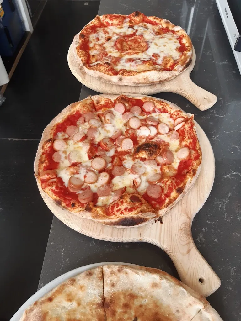 Bar Trattoria e Pizzeria La Fila_Peccioli_slider_image_2