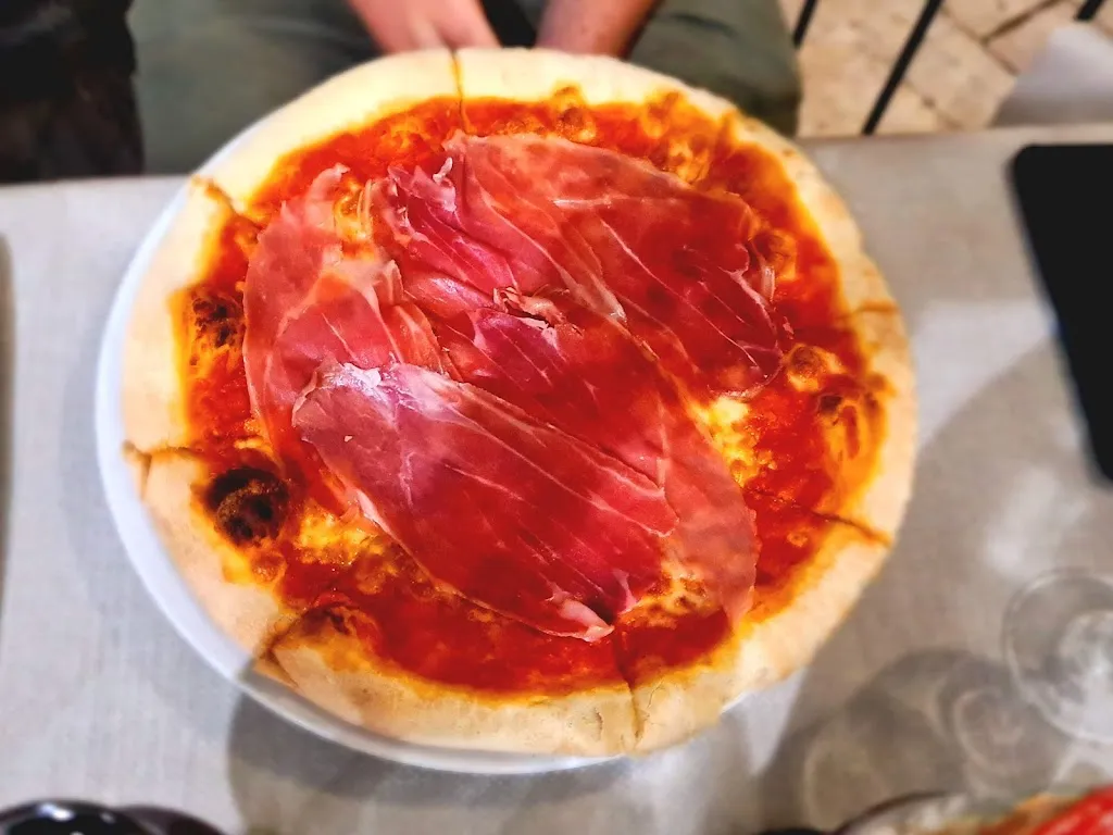 Sára Ivanyos_Ristorante Al Barone_Monte Sant'Angelo_review