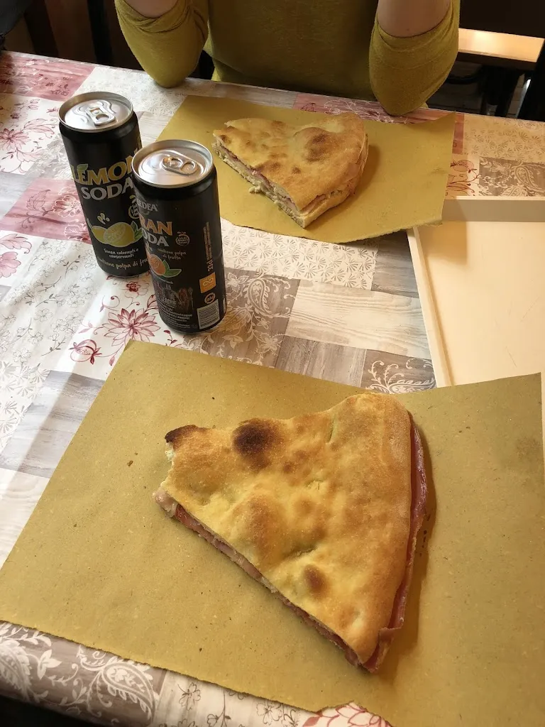 Rasmus Urbak_Pizzeria La Pesa_Pieve Santo Stefano_review