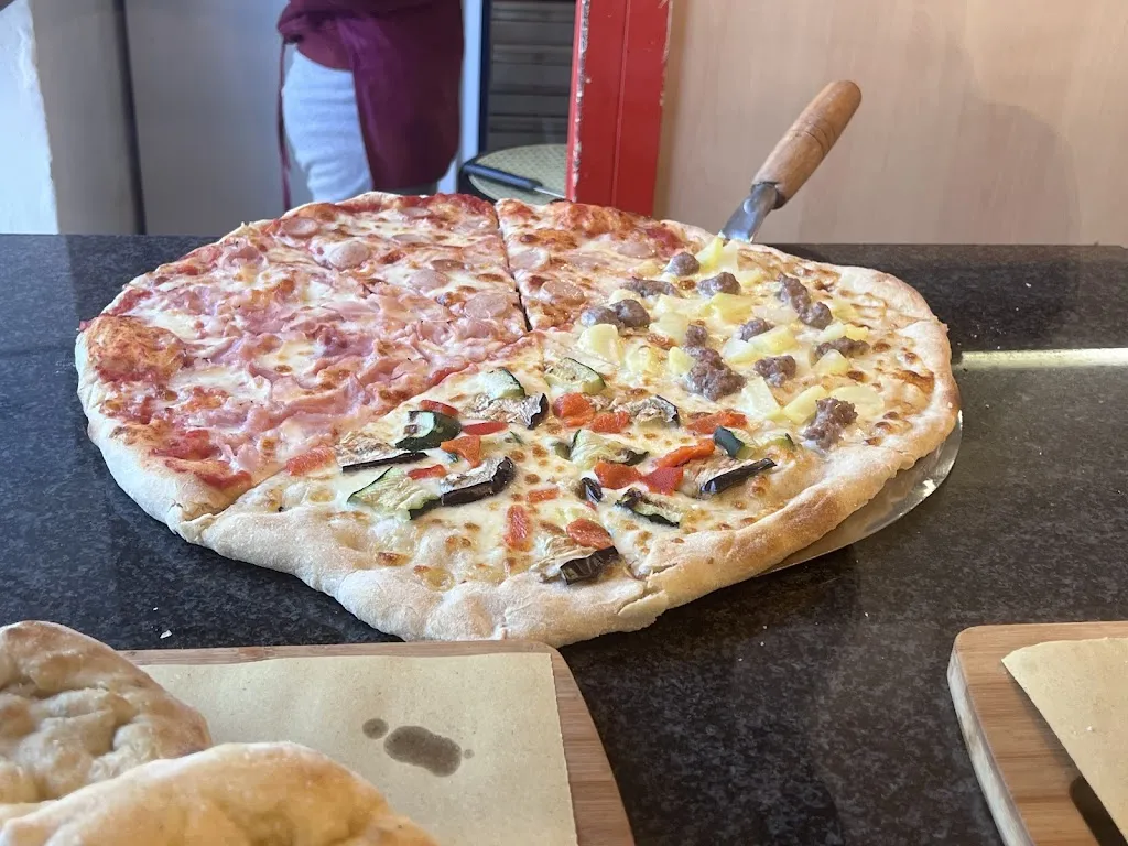 Pizzeria La Pesa_Pieve Santo Stefano_slider_image_2