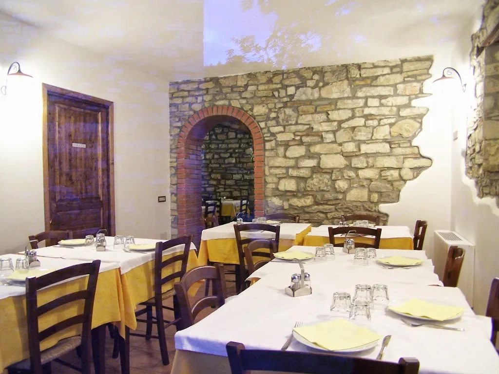 Farm Restaurant Fontandrone restaurant in Pieve Santo Stefano