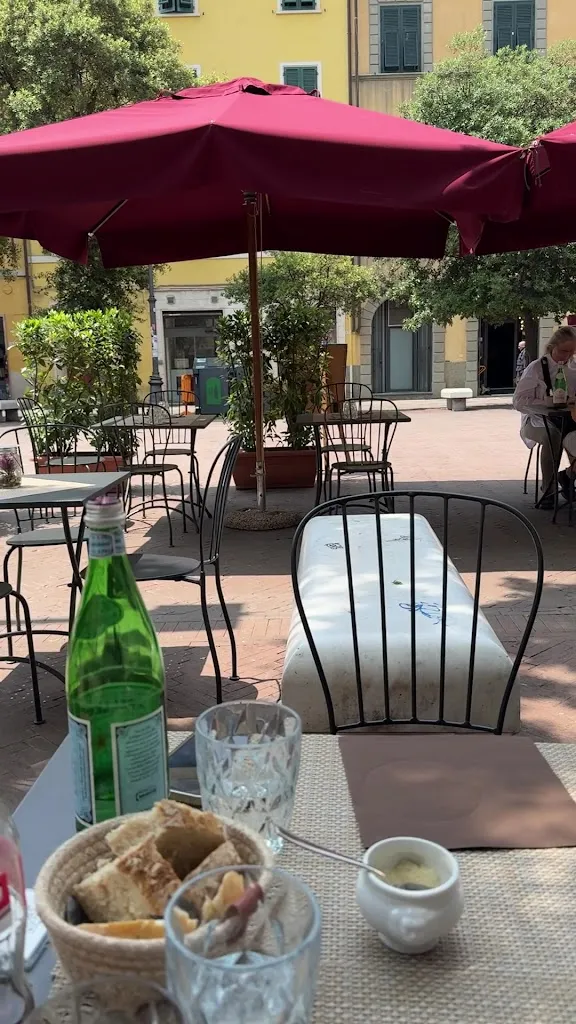 Ristorante Tora Tora_Pisa_slider_image_2