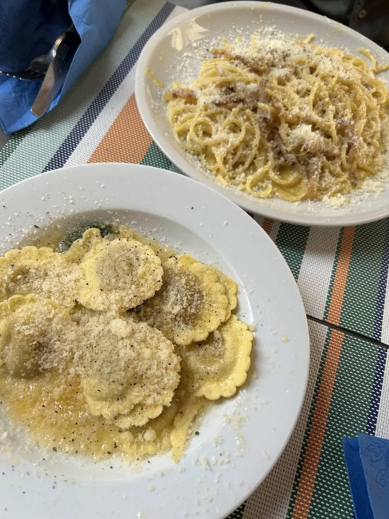 Jennifer L_Triclinivm Taverna Romana_Pisa_review