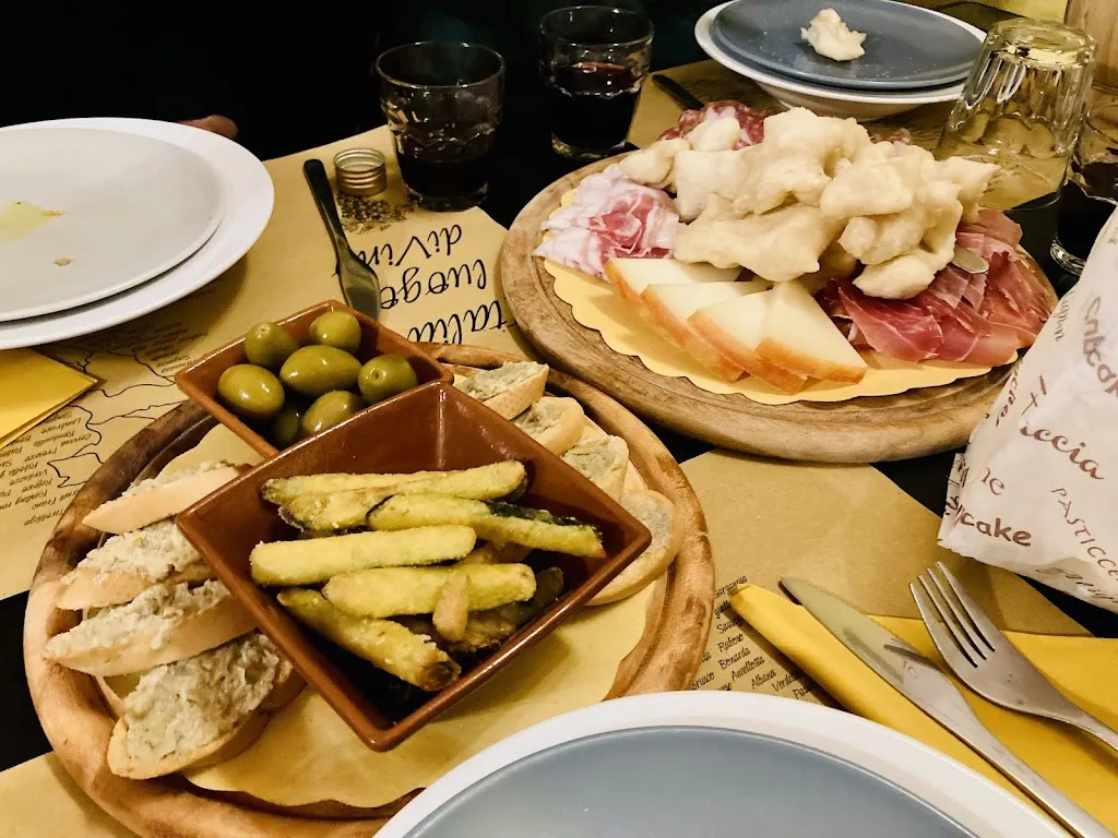 Marek Wadinger_Ristoro pisano_Pisa_review