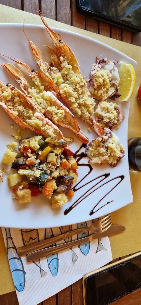 Anna Jedlickova_I Tretruschi Srl_Piombino_review